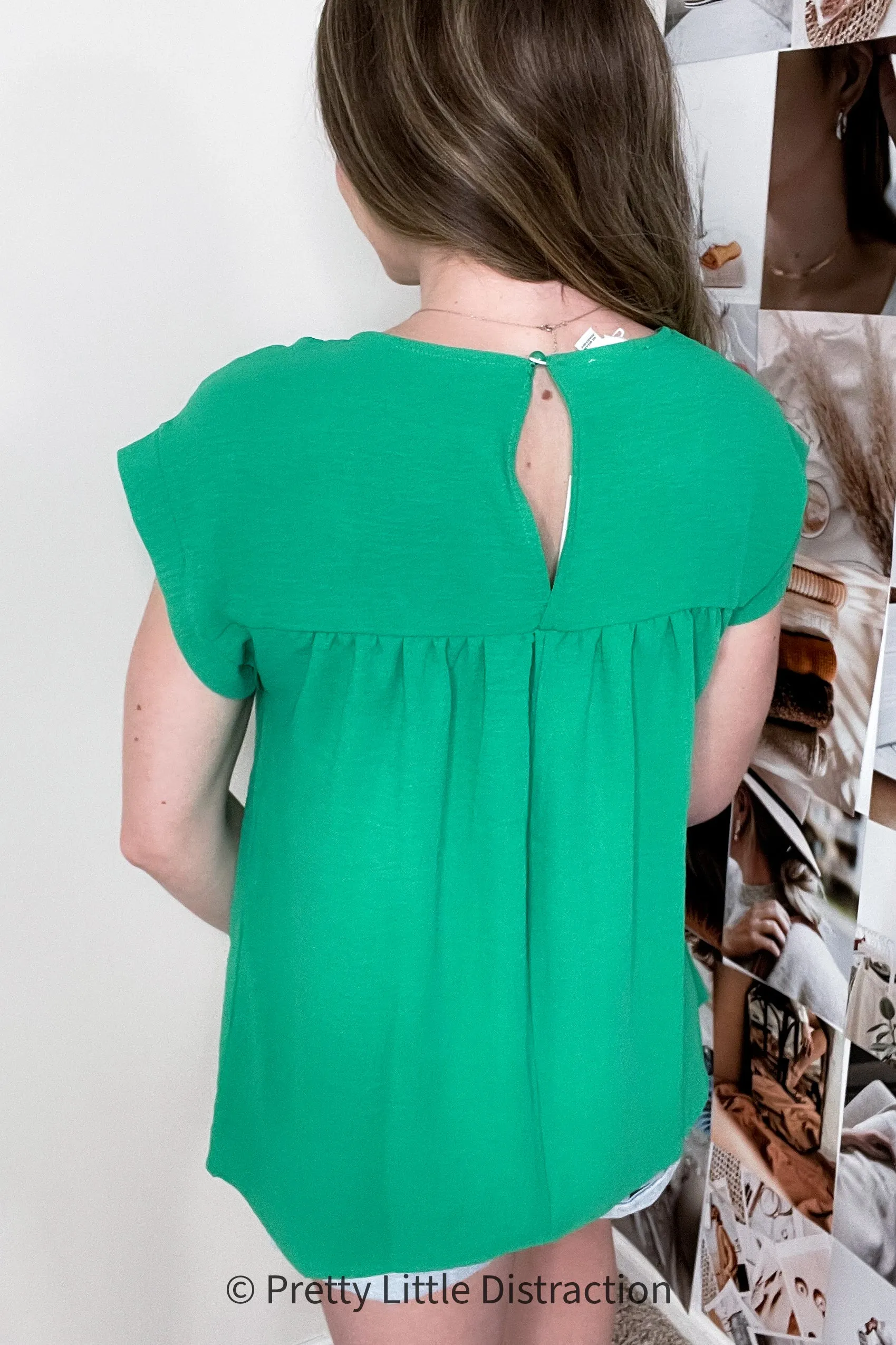 Airflow Babydoll Top in Kelly Green