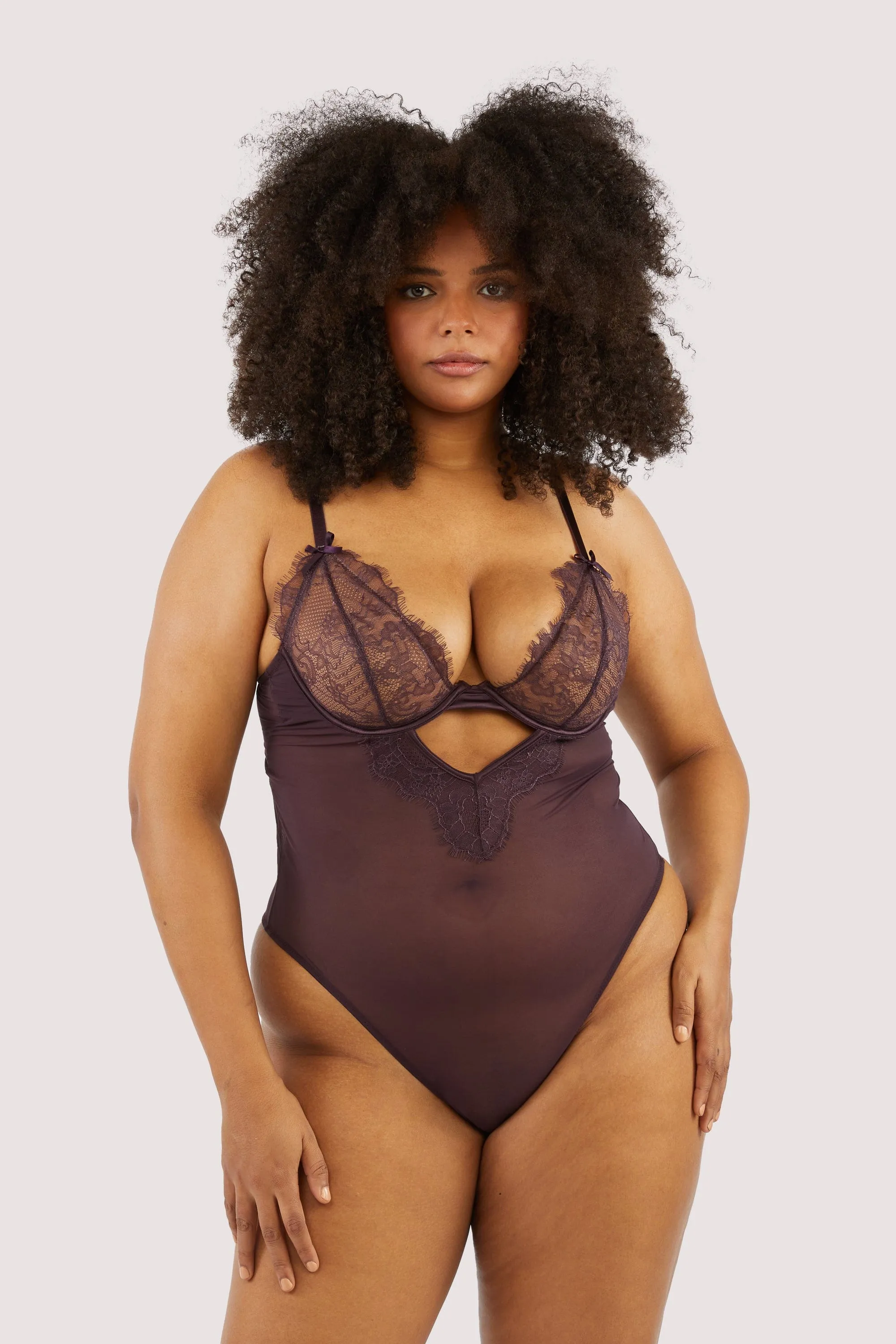 Alvara Plum Lace Thong Body