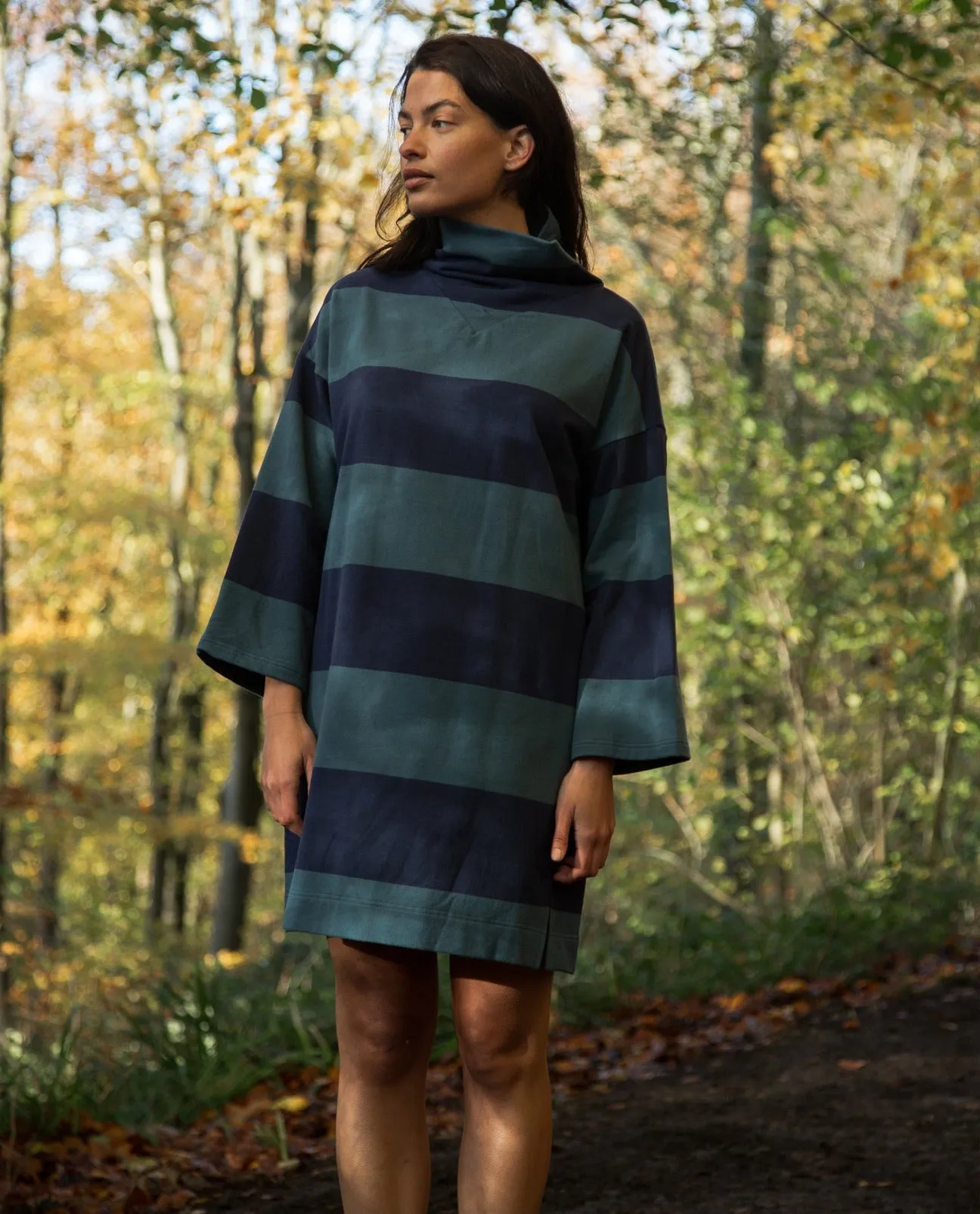 Ayse-Sue Organic Cotton Sweatshirt in Petrol and Navy Stripe