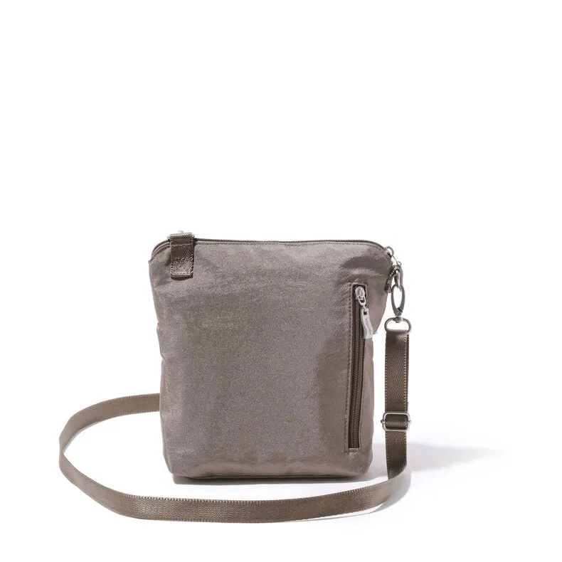 Baggallini Modern Pocket Crossbody