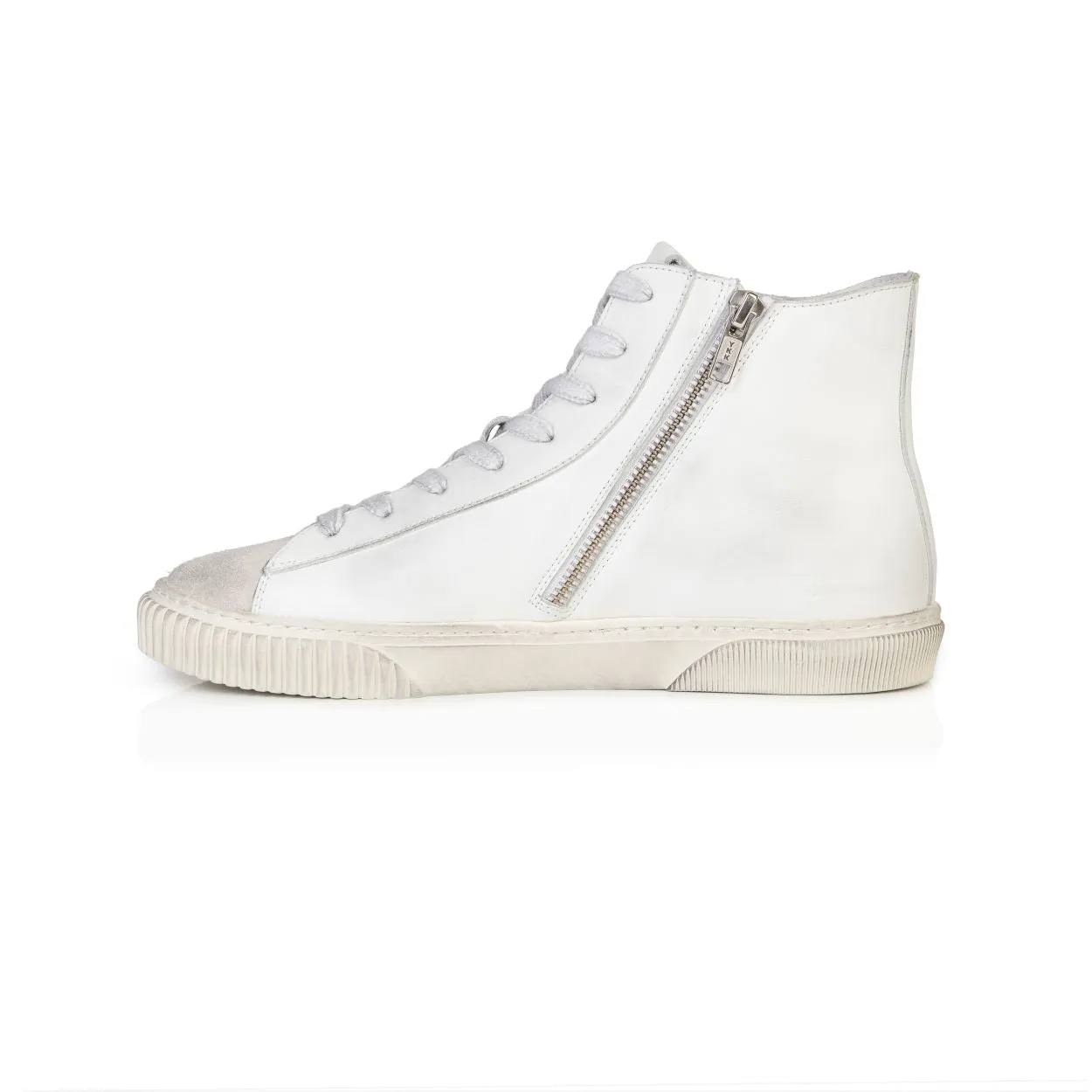 Basquette: Vintage White High Top Trainers