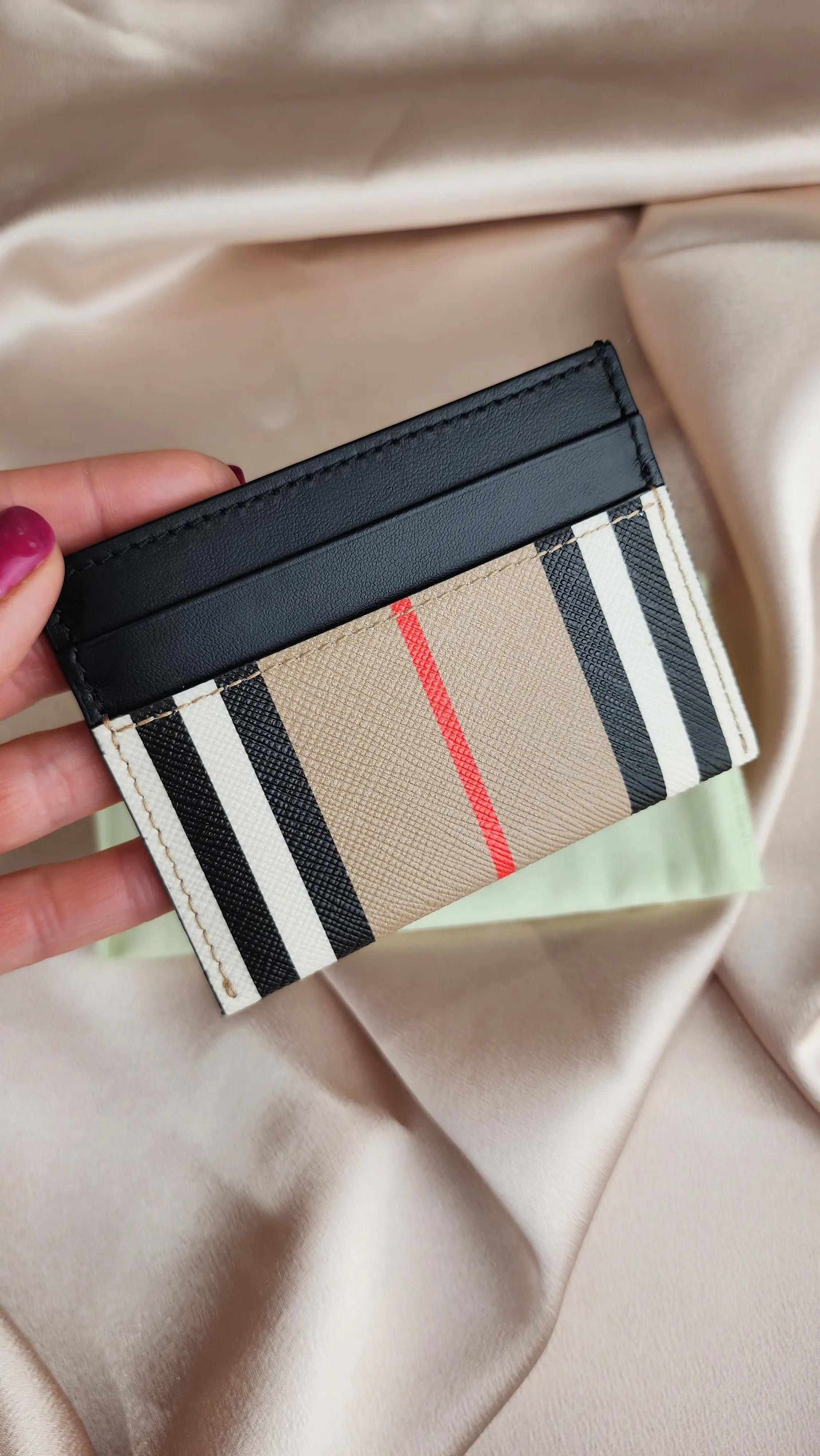 Burberry Nova Check Card Case