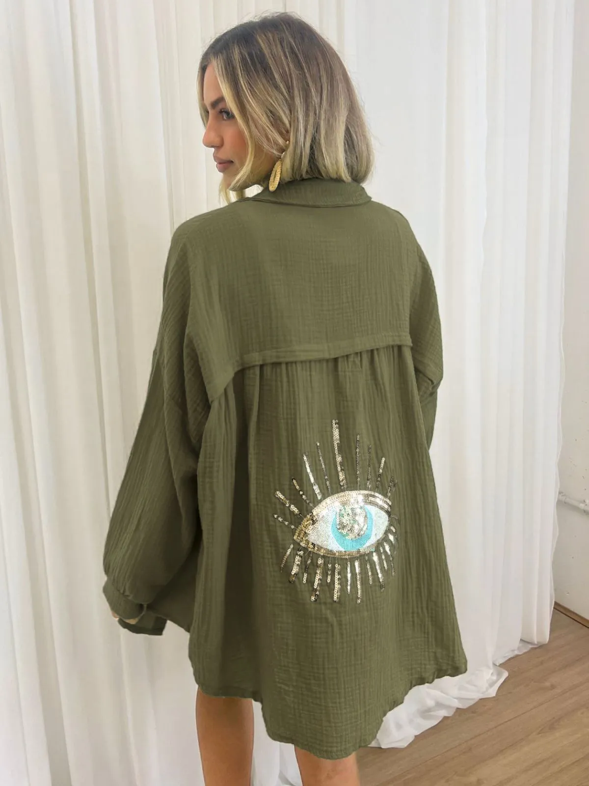 Cleo Eye Sequin Back Beach Shirt / Khaki