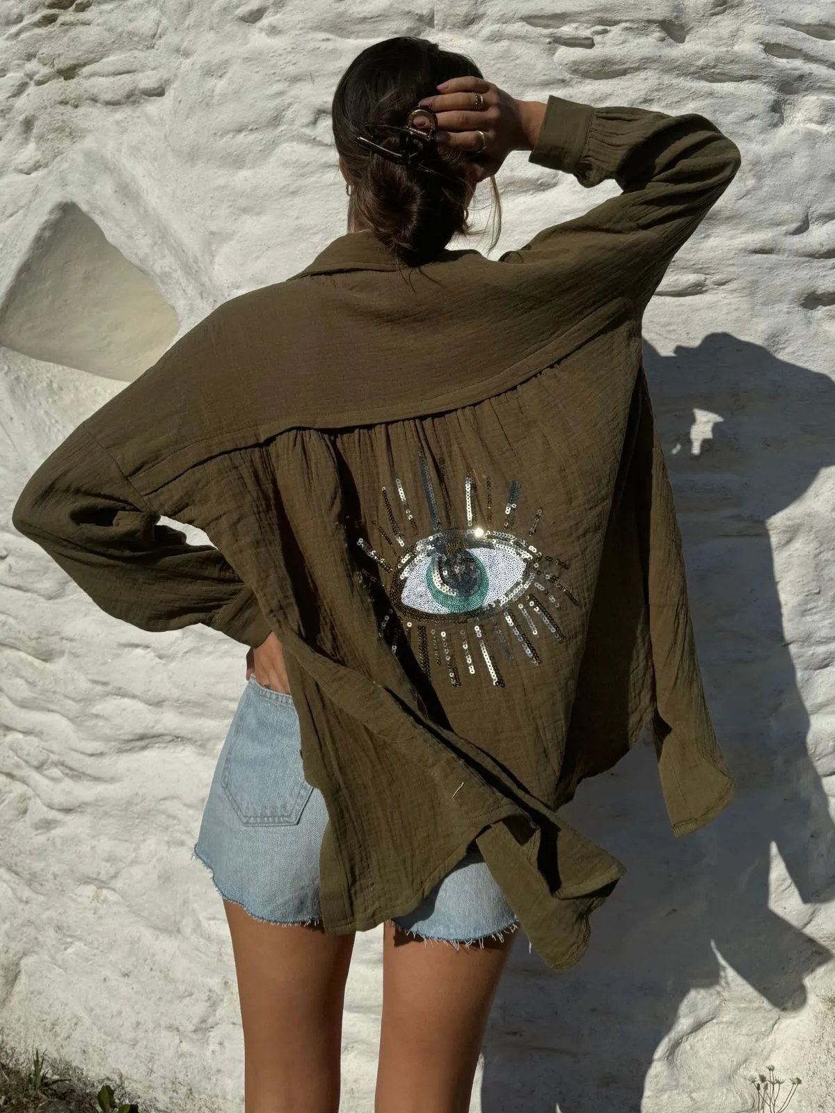 Cleo Eye Sequin Back Beach Shirt / Khaki