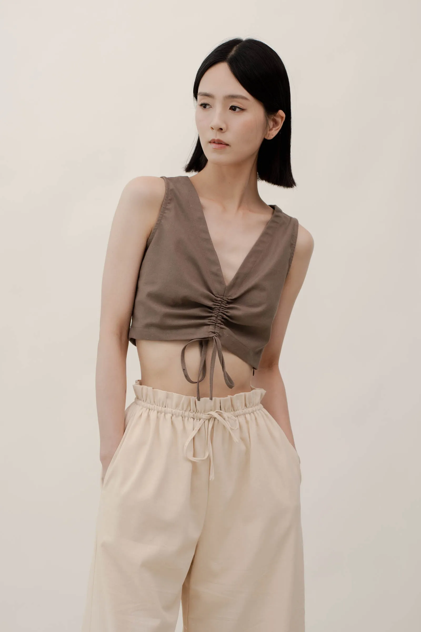 DAISY Top - Dark Taupe