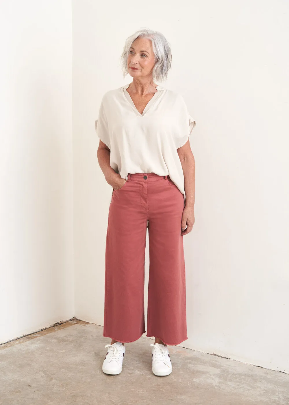 DUCHESS WIDE LEG CROPPED TROUSER - DARK PINK