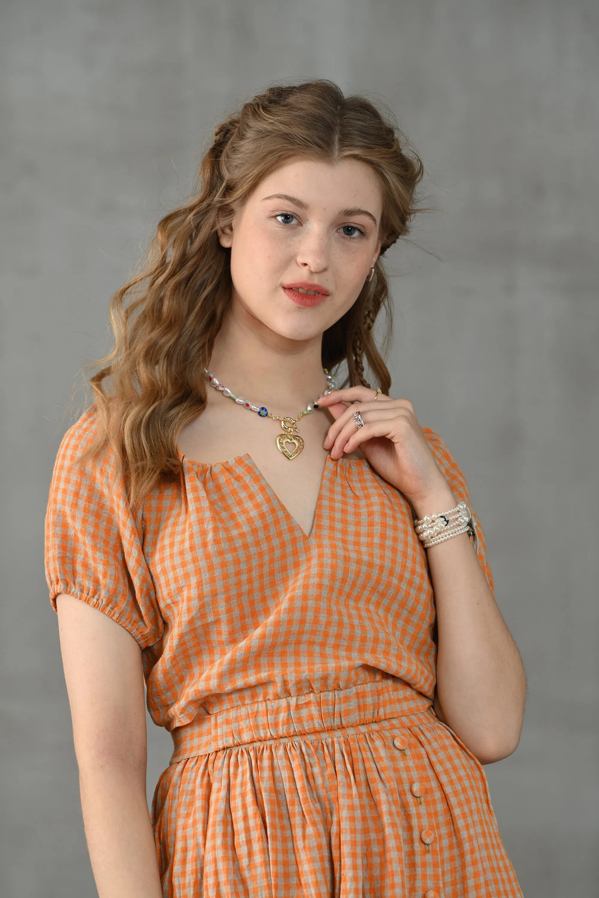 Ease 17 | 100% linen plaid blouse