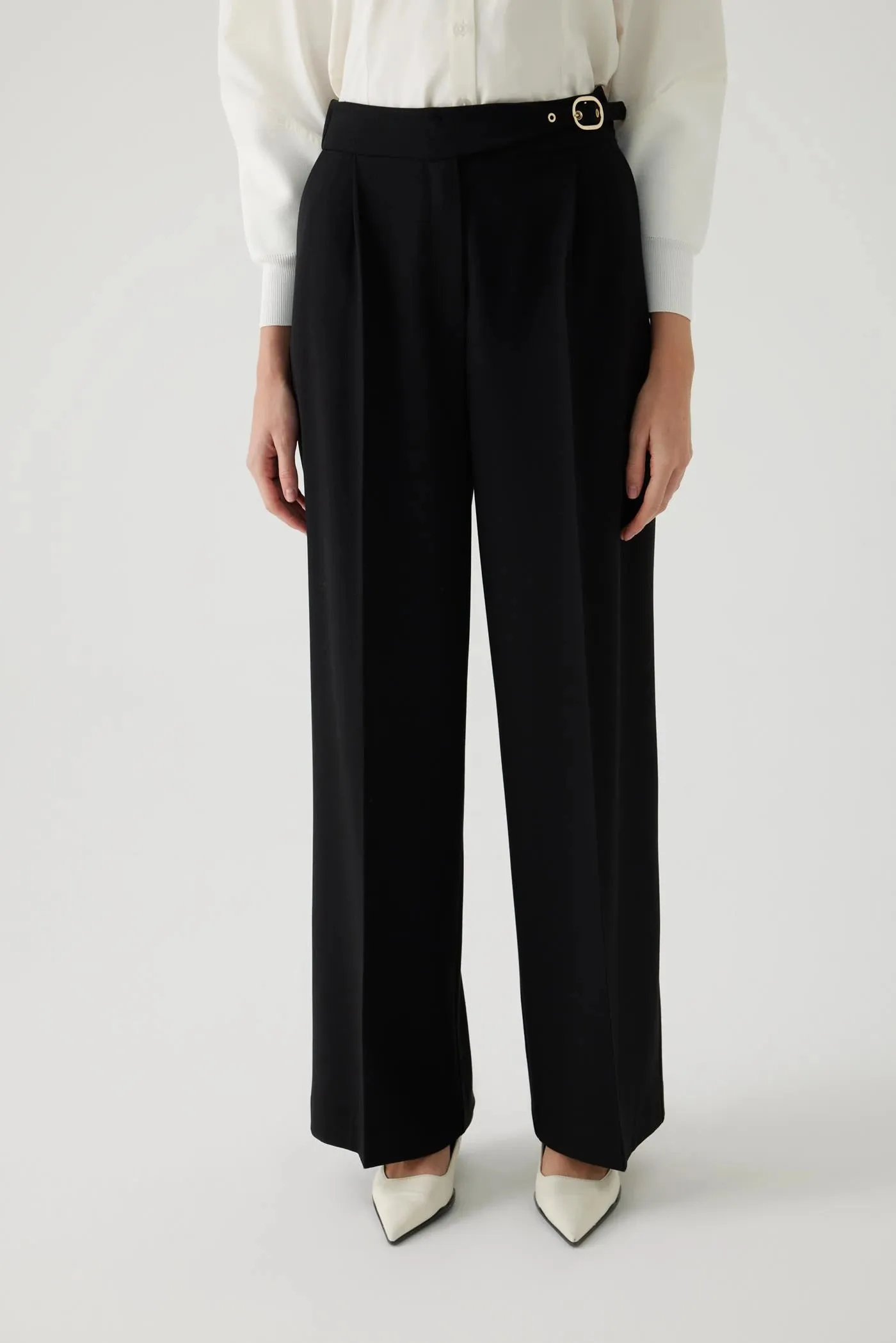 Exquise Ariana Black High Waisted Wide Leg Buckle Trousers