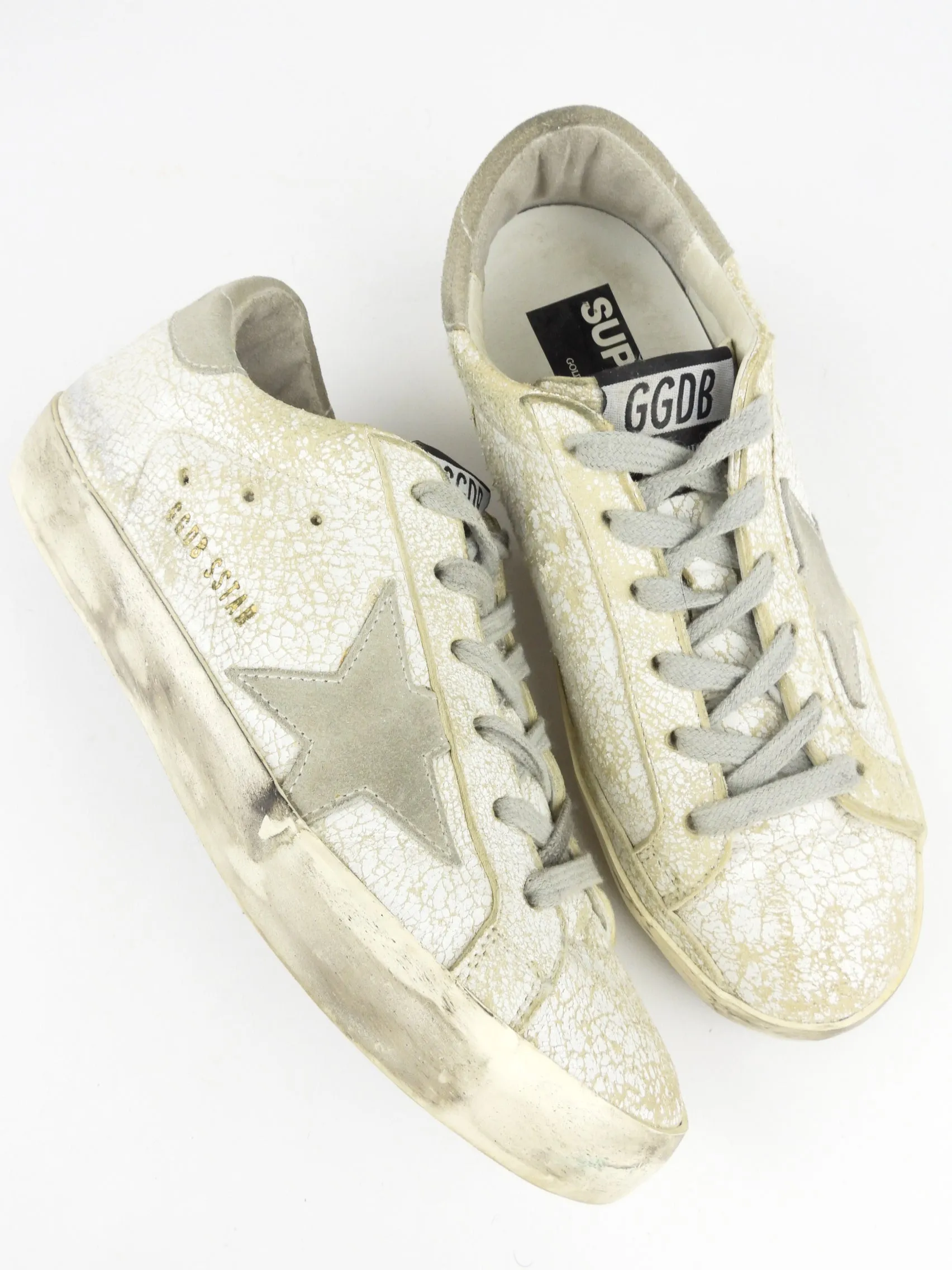 Golden Goose Ivory and Grey Distressed Leather Low Top Superstar Trainers - 36