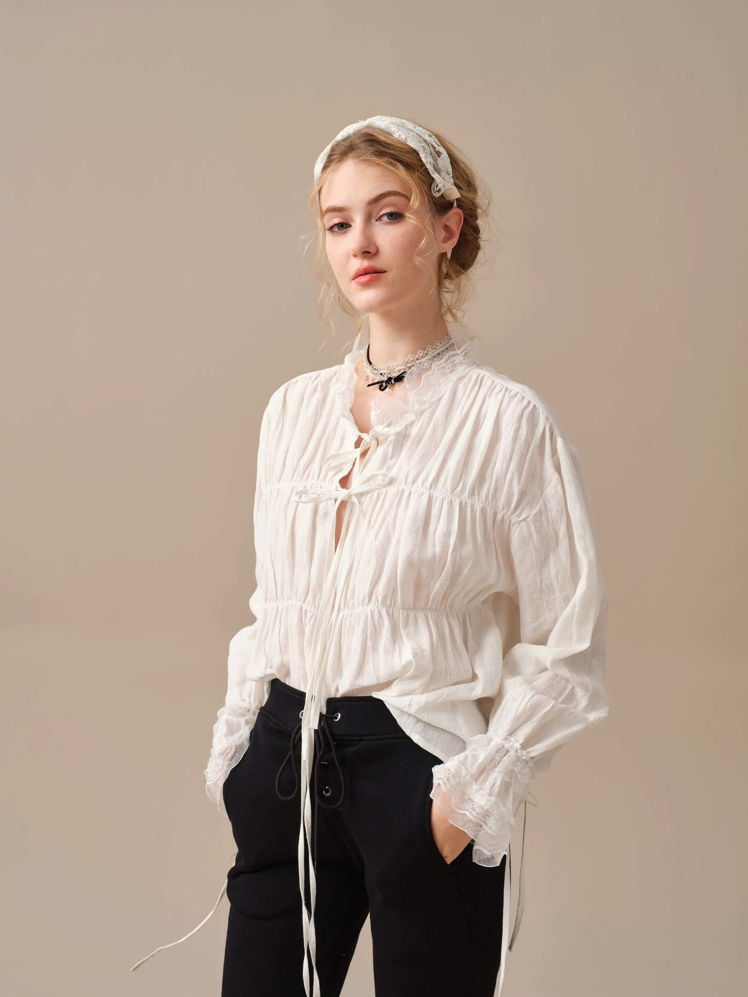 JENNIFER 33 | victorian linen blouse with lace