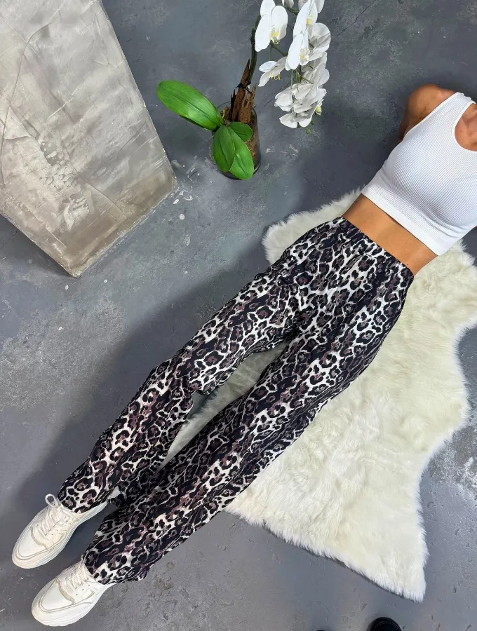 JUNGLE QUEEN FLARE PANTS