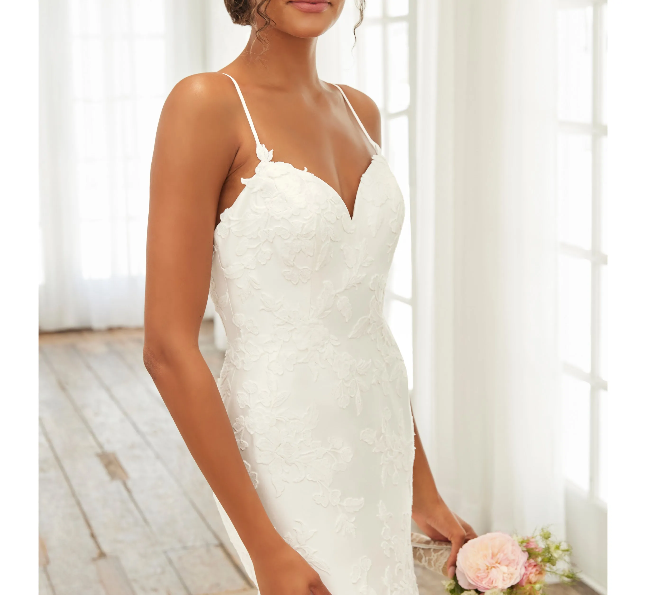 Lace And Mikado Gown With Train In Ivory