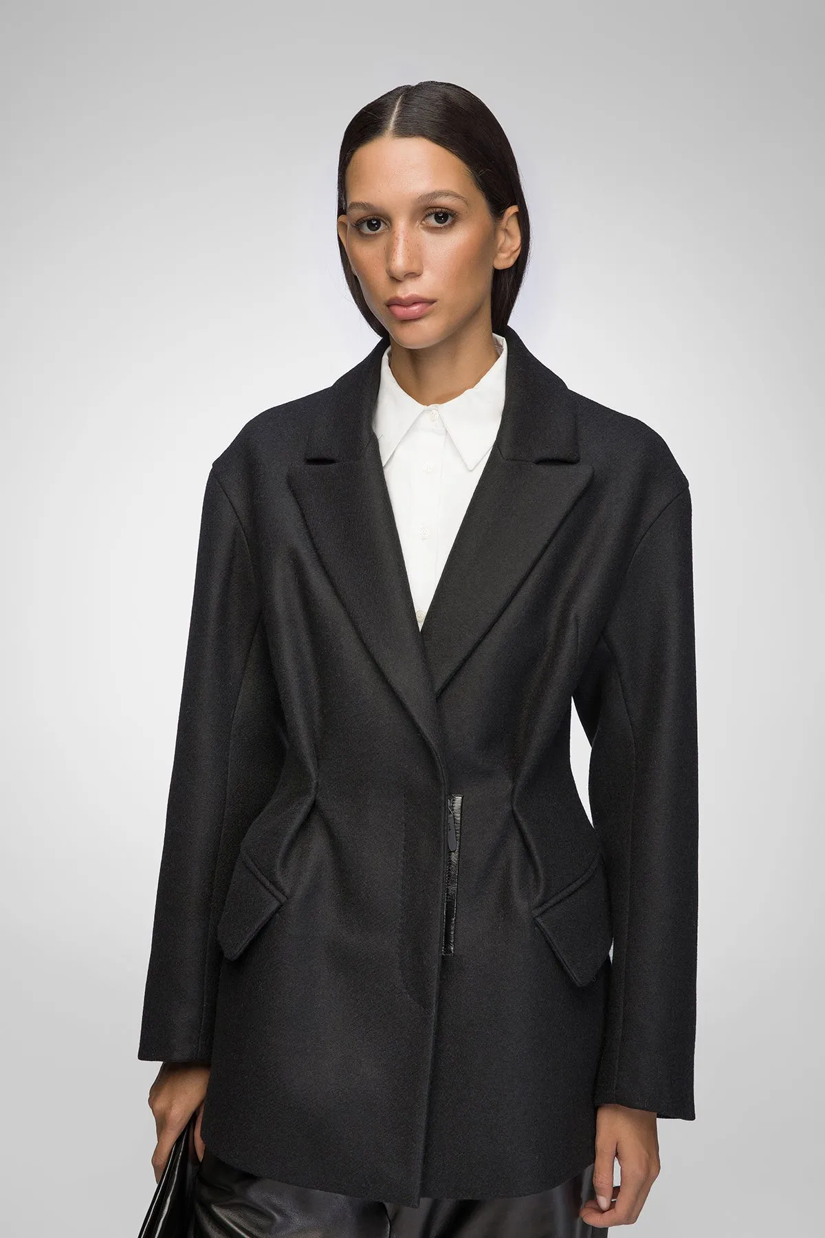 Lia - Black Wool Coat