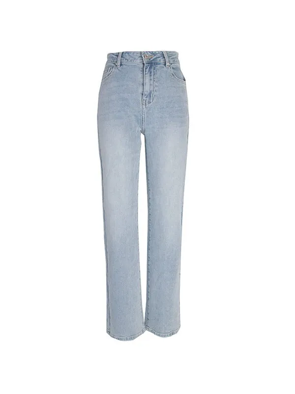 Light Wash Graceful Denim Boyfriend Jeans