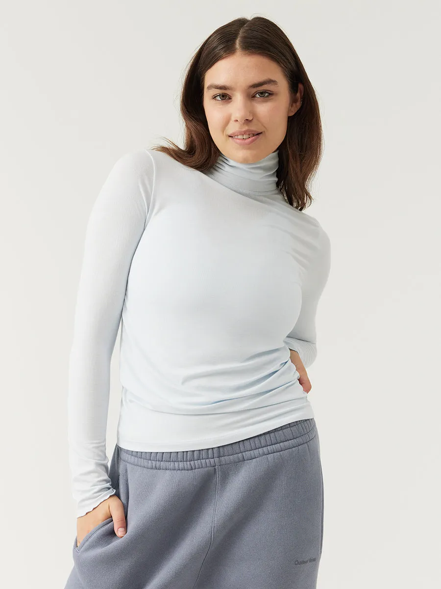 SoftRib Turtleneck